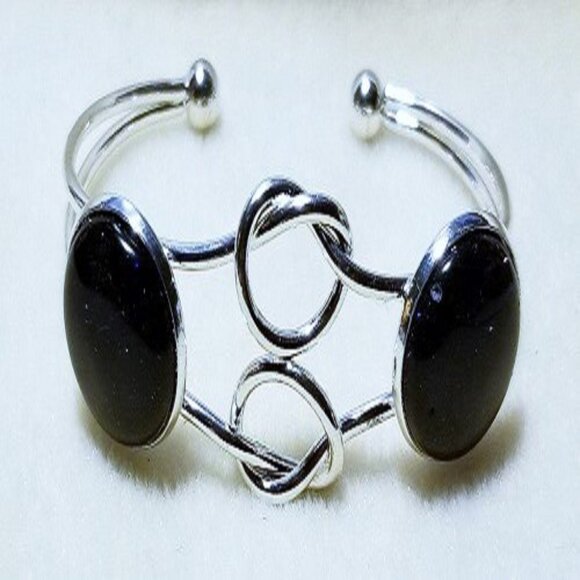 Knots & Stones Cuff Bracelet - Picture 4 of 5